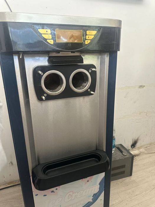 Фризер мороженое аппарат