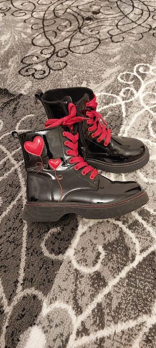 Демисезонные ботинки для девочек