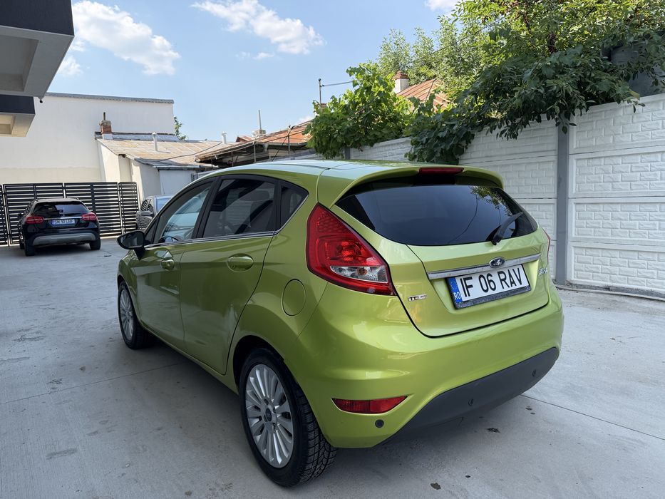 FORD Fiesta 2010 — imagine 3
