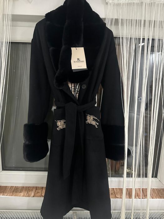 Palton  din stofa cu blana