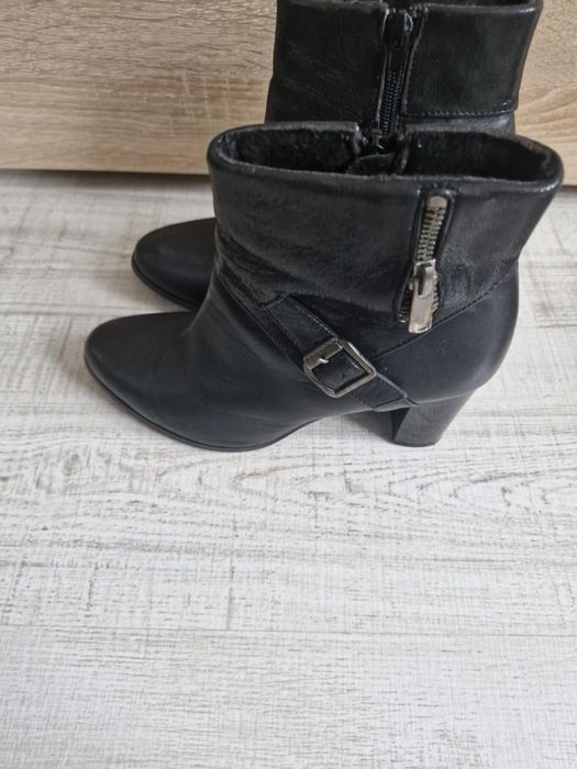 Дамски боти в перфектно състояние!