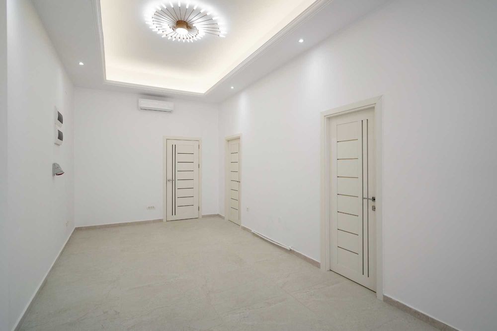 Spațiu comercial 130 mp – Șos. Alexandriei 92 – Stradal, renovat lux