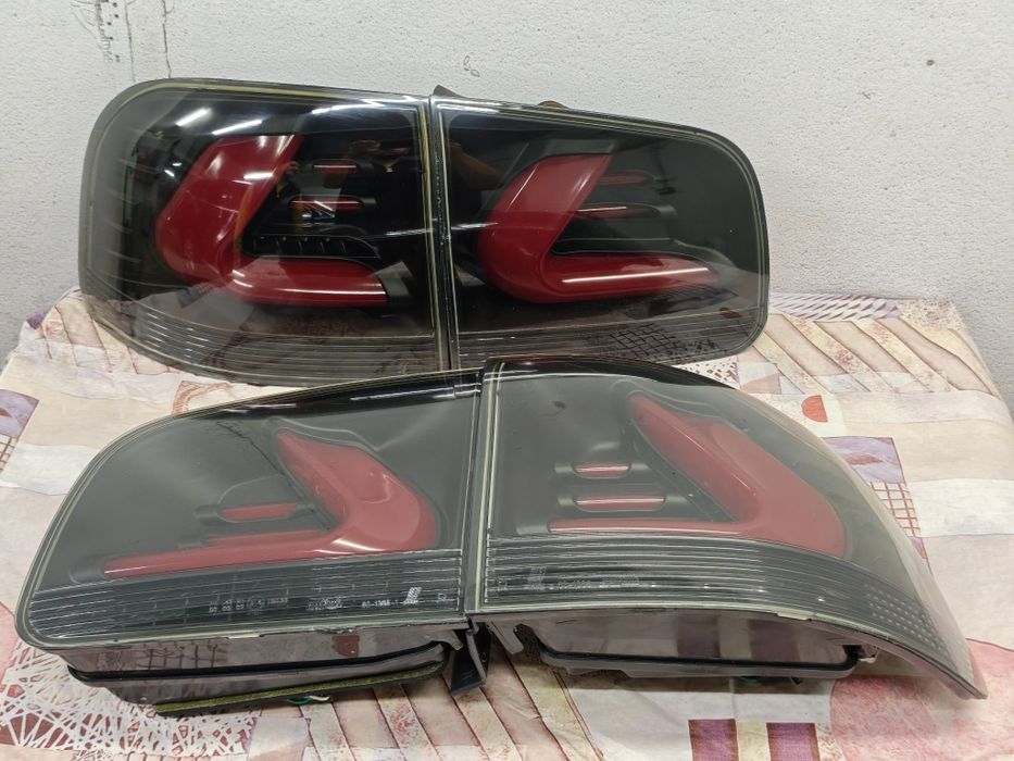 Stopuri Led Fumurii Touareg 7L CarDNA