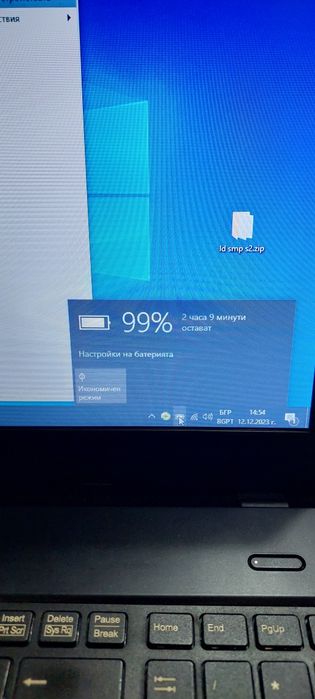 Лаптоп i3 8 RAM без HHD на части