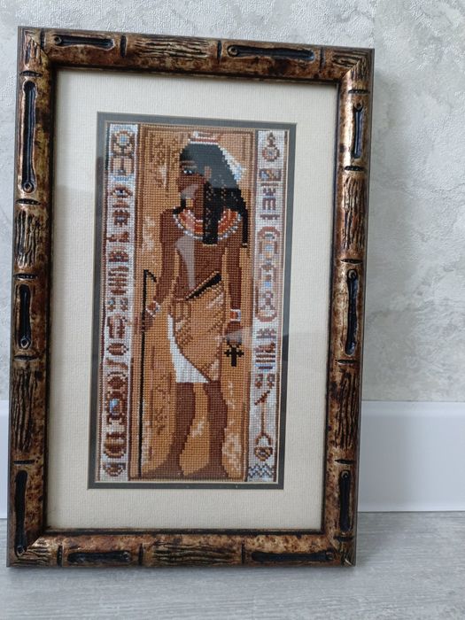 Продам картины, триптих, вышивка