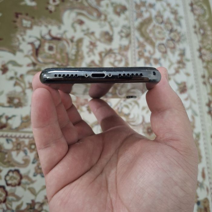 iPhone X 64/black