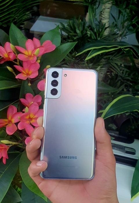 Samsung s21+             .