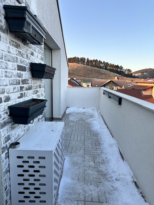 Apartament 2 camere de inchiriat - Sânpetru | Parcare