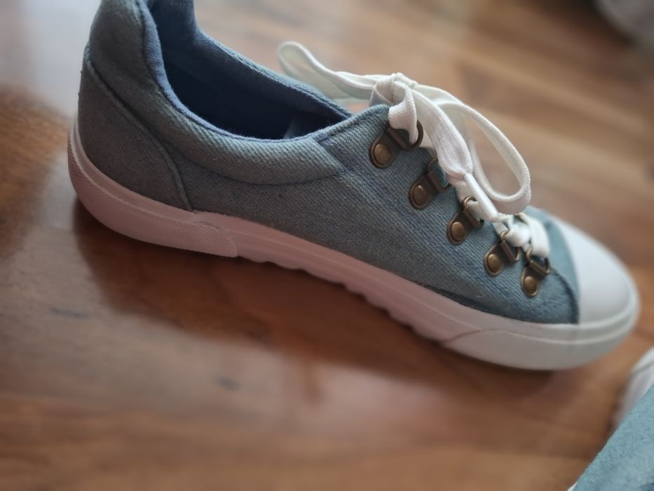 Tenesi eleganti-casual