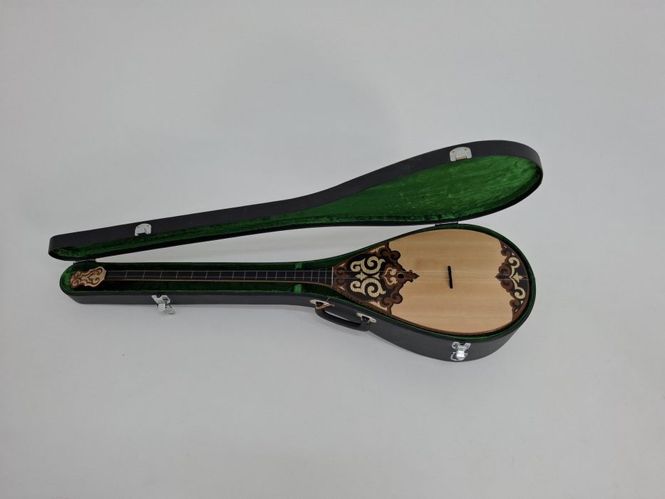 Домбыра тенор.  Мастеровая , профссиональная