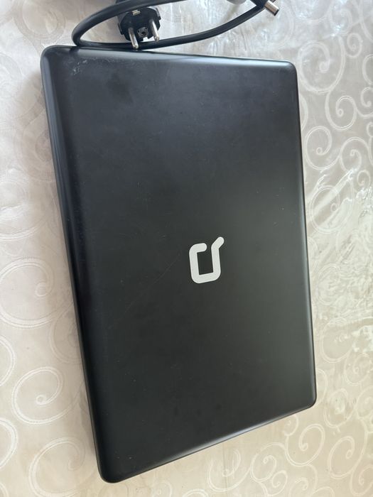Срочно продам ноутбук Compaq presario CQ57