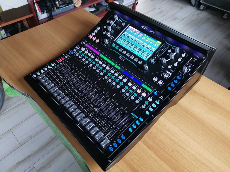 Mixer Digital Allan&Heath SQ5