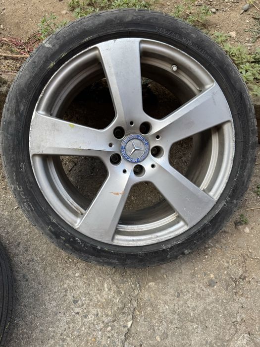 Джанти с гуми 245/40/18