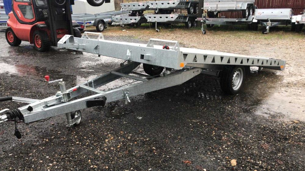 Platforma transport auto o axa, cu frana, noua