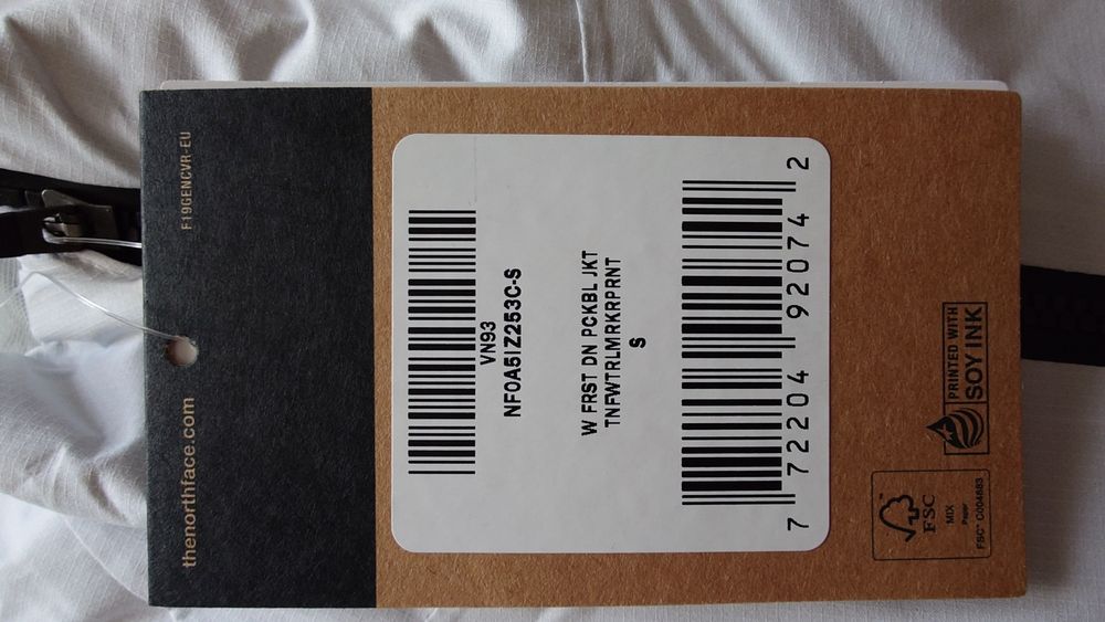 Geaca The North Face, noua, originala.