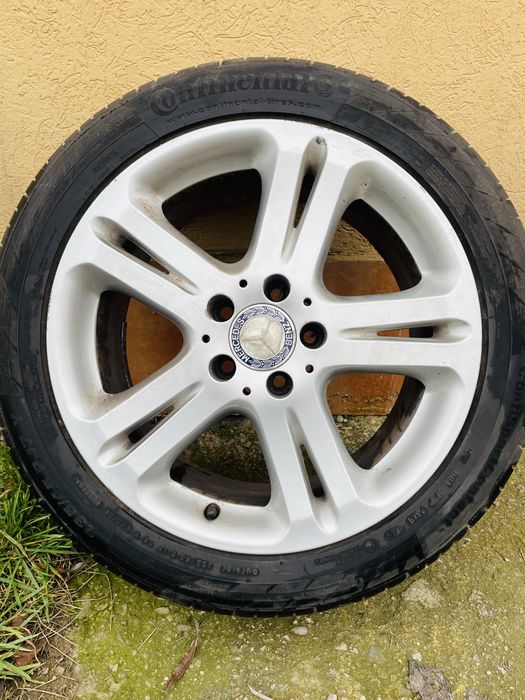 Genti mercedes cu cauciucuri