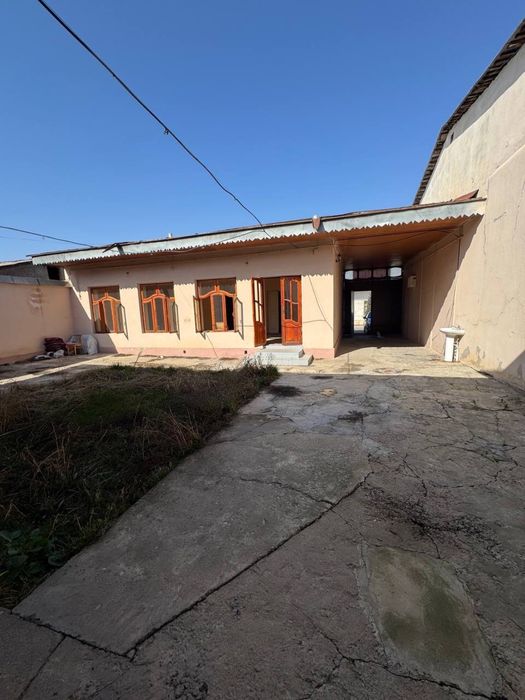 ПРОДАЕТСЯ ДОМ УЧАСТОК  На Юнусабаде 4,5 соток 4-хкомнатный