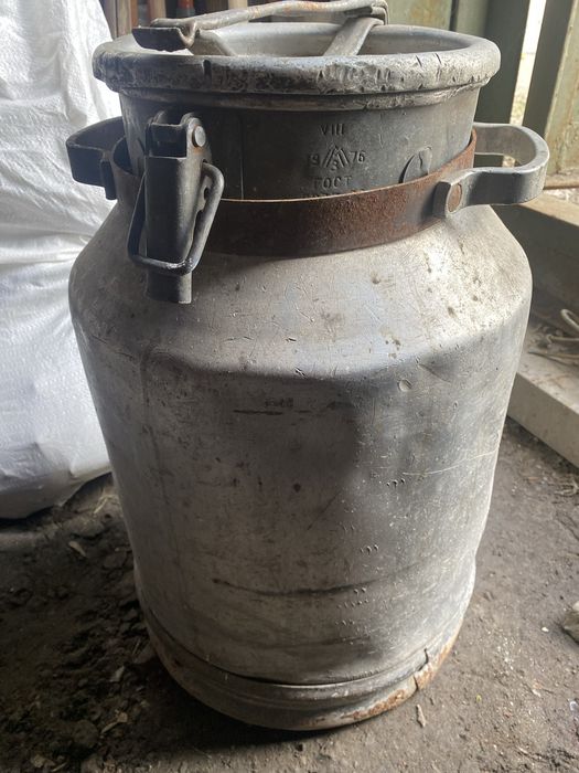 Продам флягу под питьевой воду