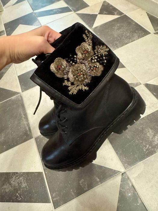 Боти Zara от естествена кожа с бродерия, 36 номер