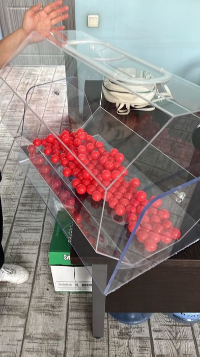 Продам шарики для розыгрыша.