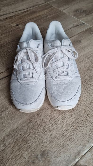 Маратонки Asics 2 чифта кожени