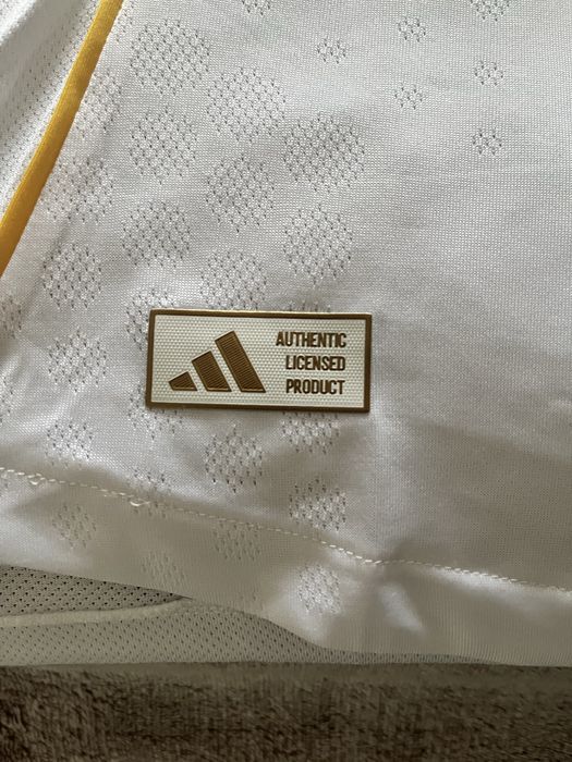 Реал Мадрид - тениска с къс ръкав. Размер “М”