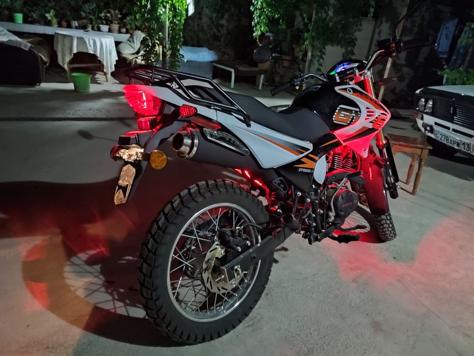 Продам мотоцикл новый