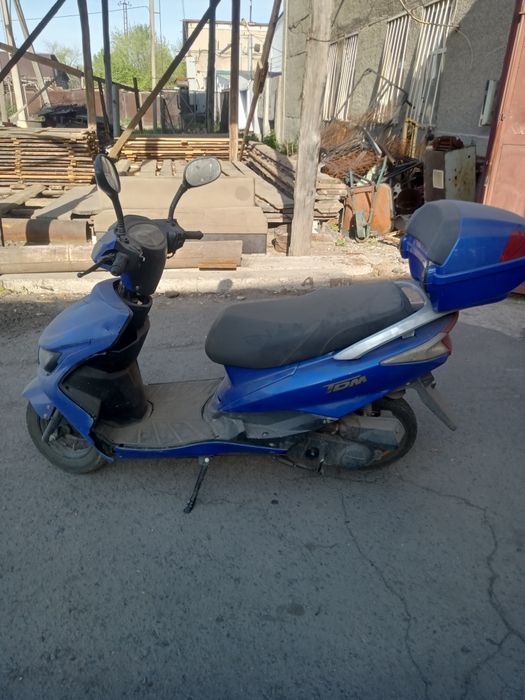 Продам скутер на ходу