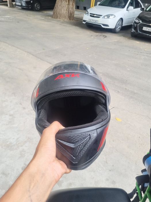moto shlem sotiladi