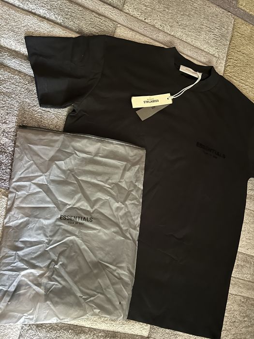 Tricou essentials m nou