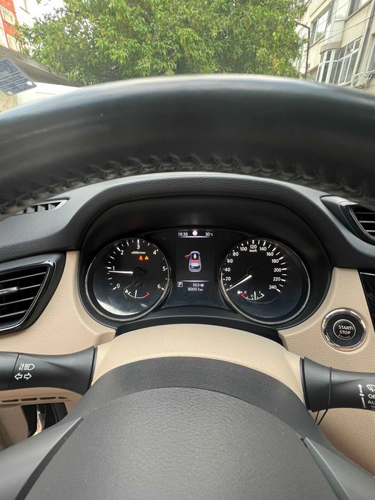 Nissan X-Trail 2.0dCi 177 /83 000км | 6+1 места Цена: 25 500  •