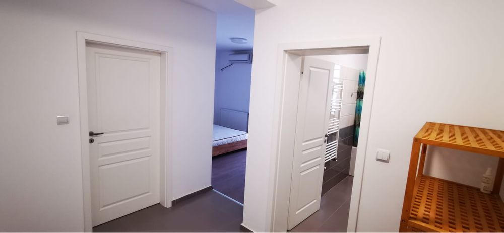 Propietar inchiriez apartament cu o camera bloc nou decomandat 35 m2  etaj 2 loc parcare garantat zona Braytim zone Cafe 2 premium residence