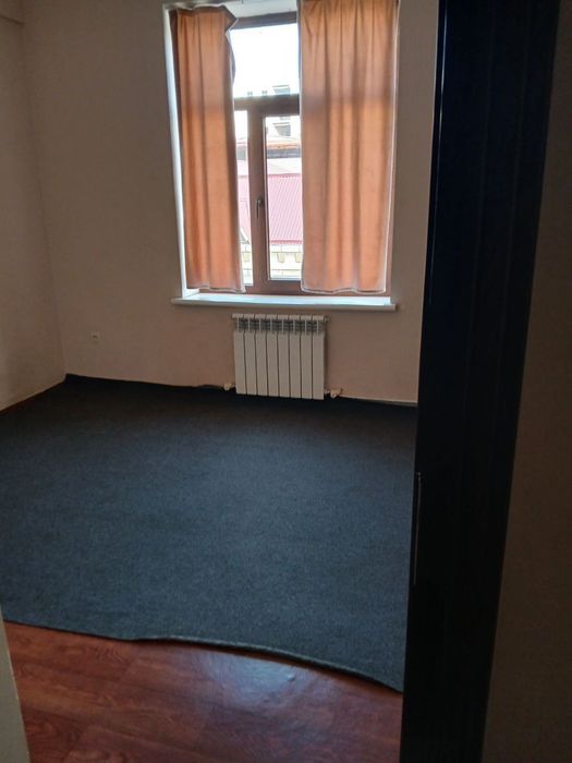 Ijaraga kvartira beriladi restaran karimbek olda 2 xona 2 etaj