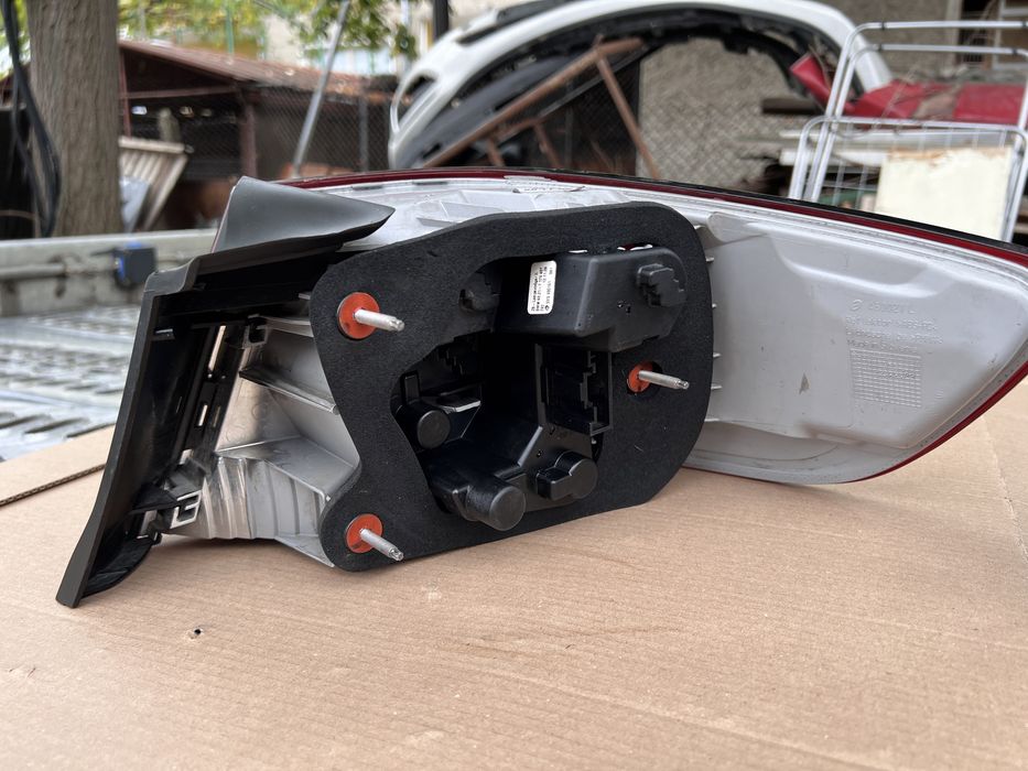 Оригинални стопове за Bmw E92