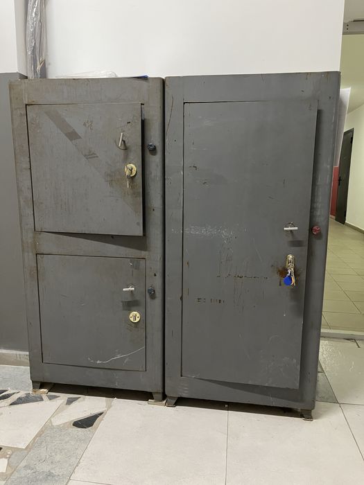 Сейф для хранения документов