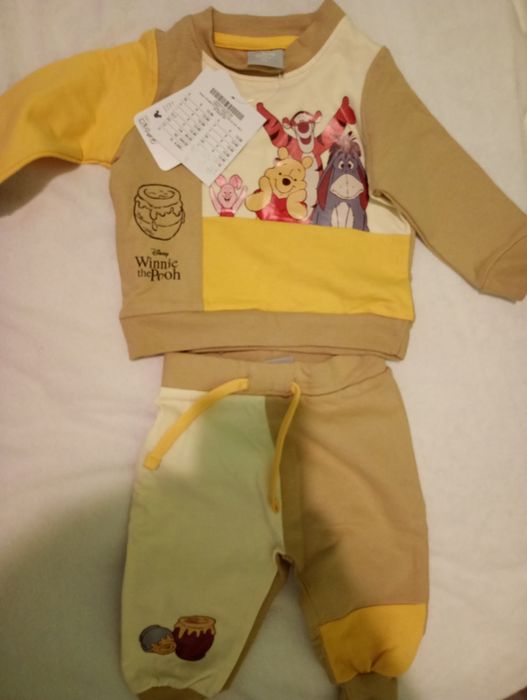 Нови бебешки дрешки