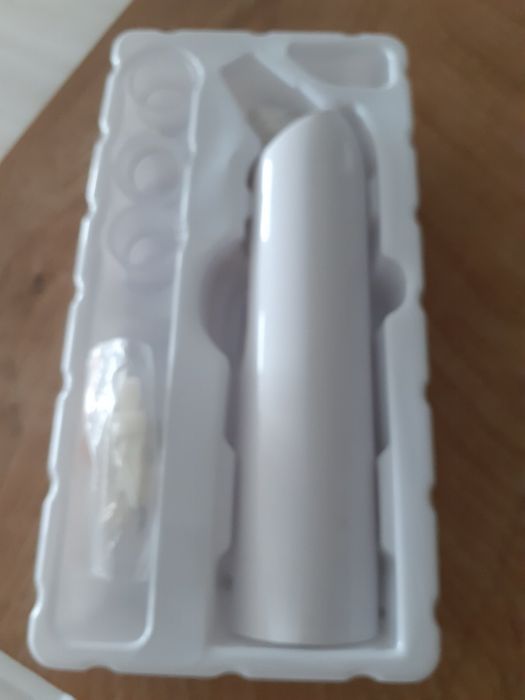 Уред за почистване на лице