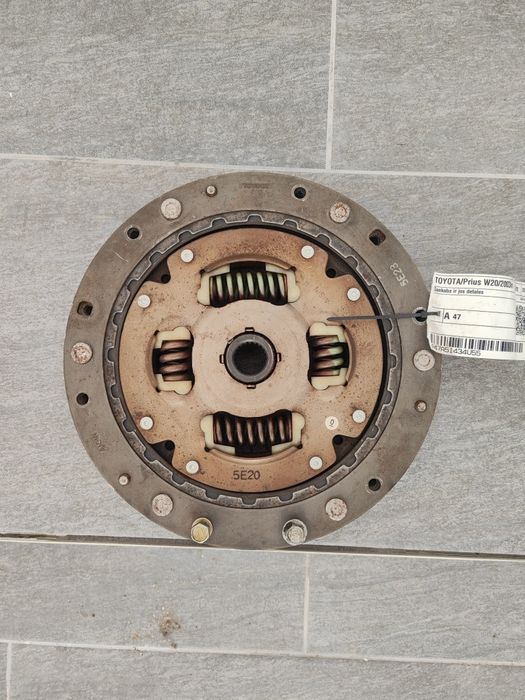 Съединител Тойота Приус 20