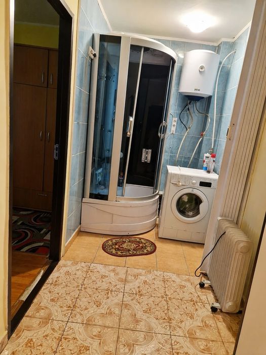 Vând apartament cu 2 camere
