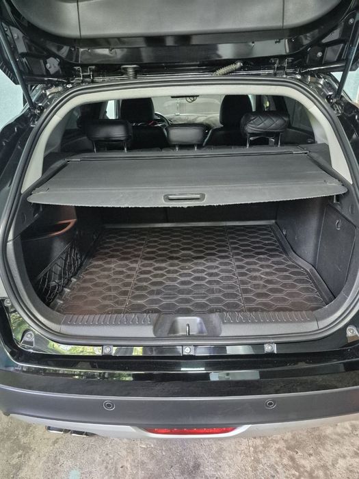 Lada Vesta SW Cross 1.6 вариатор