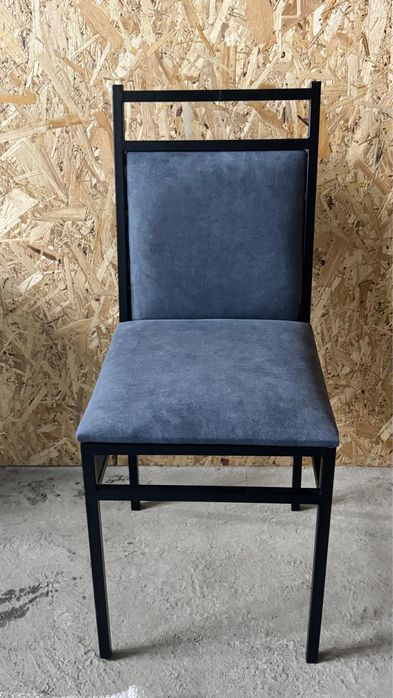 Стол и стулья комплект