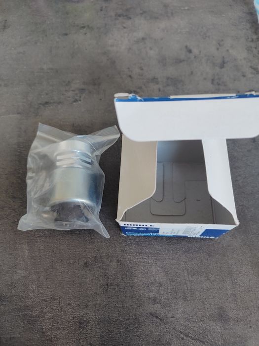Senzor viteza kilometraj Nissan Atleon Cabstar Nissan T100  Nissan L35