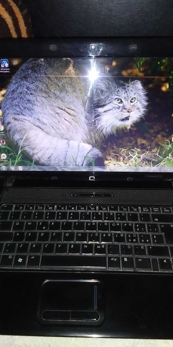 Laptop HP Compaq 610- pentru piese sau colectie