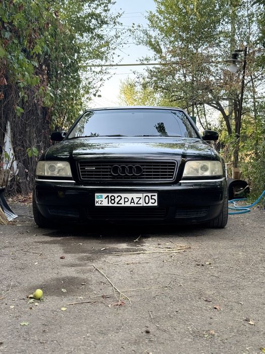 Ауди А8 Д2 кватро