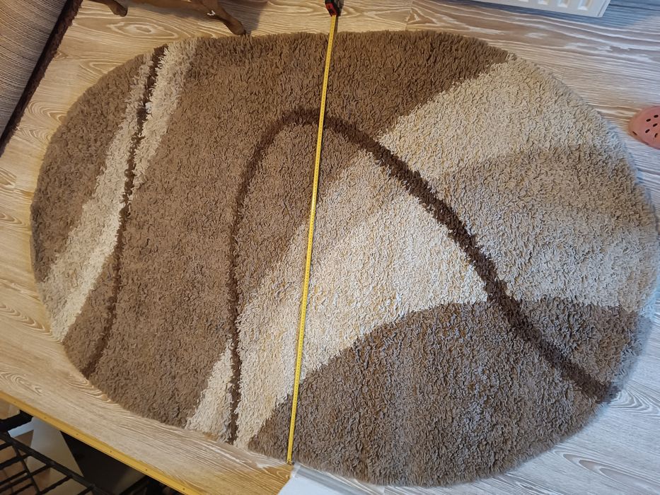Covor gros pufos