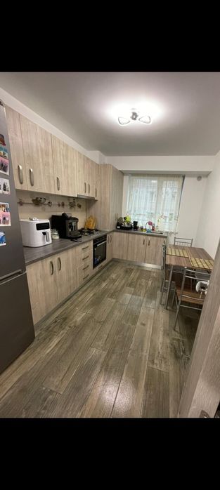 Inchiriez apartament 2 camere