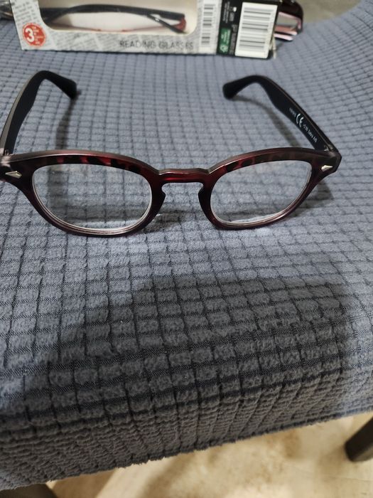 Vind ochelari de vedere damă