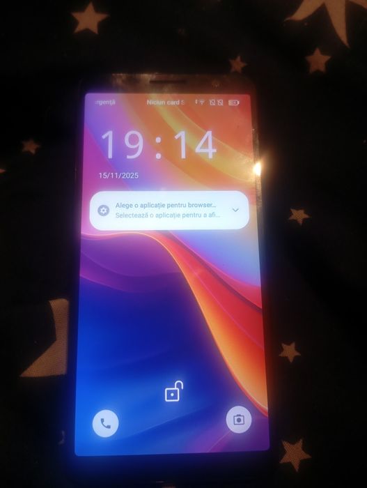 Vând telefon tcl cu garanție 2 ani cu husa și cutia originala