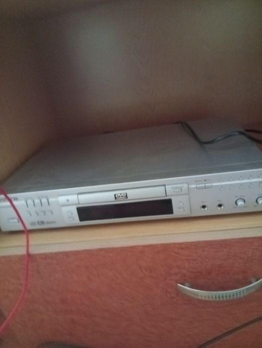 Vând dvd preț negociabil