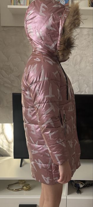 Продам Вещи на девочку